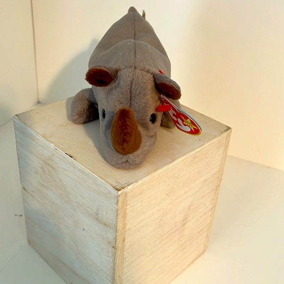 NWT SPIKE the rhinoceros by Ty Beanie Babies - Picture 1 of 6